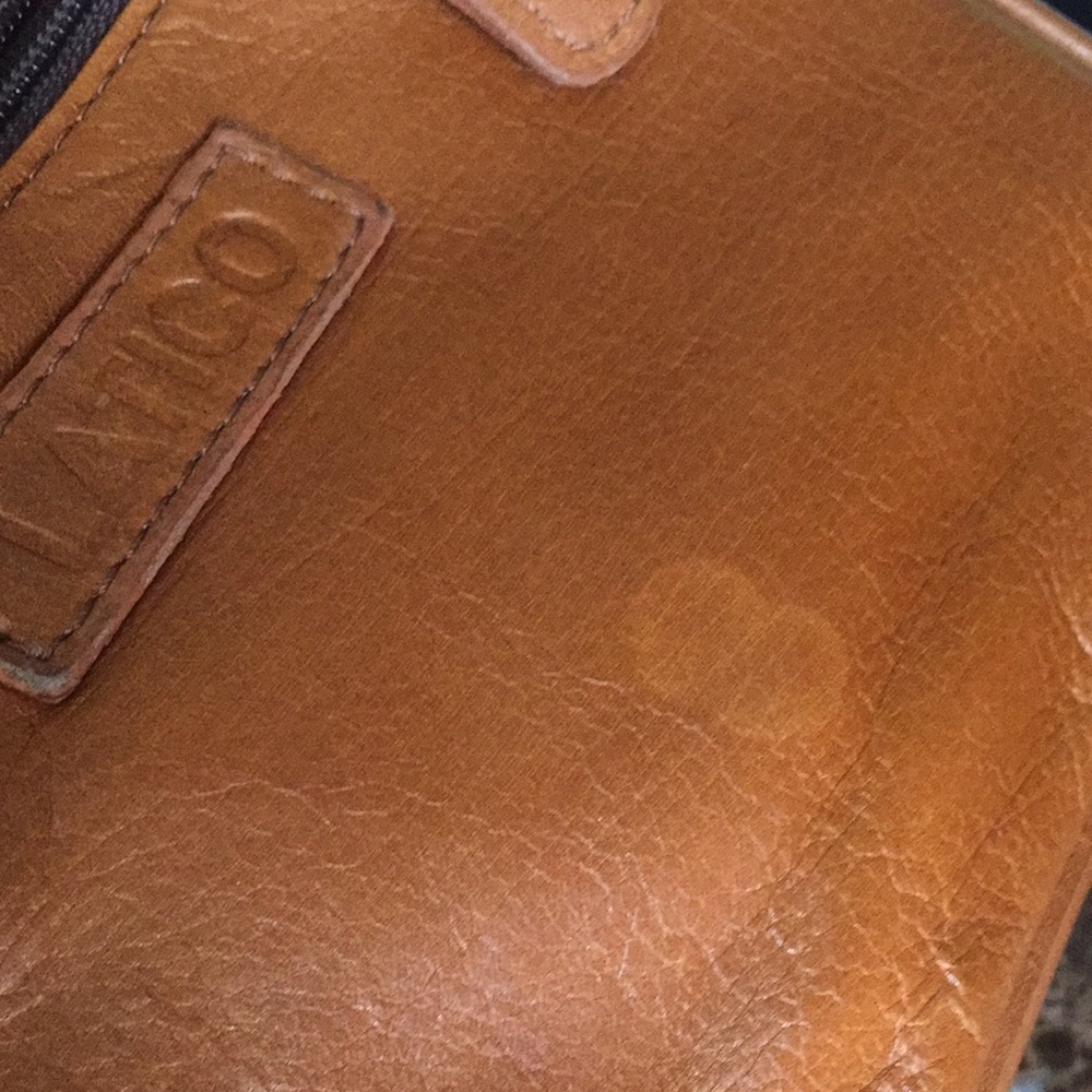 Vintage Latico leather crossbody bag - Picture 10 of 11